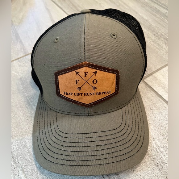 Faith Fitness Outdoors Trucker Hat - Picture 1 of 2